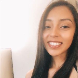 Meet your Posher, Diana